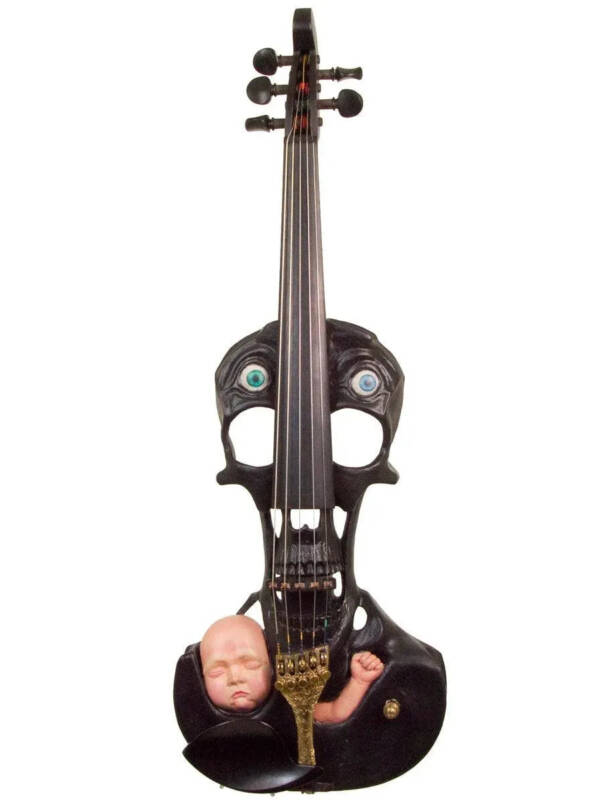 Stratton Skull Hand-Carved 5-string, Plastic Baby Head