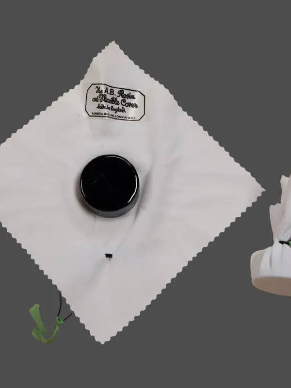 A-B dark violin/viola rosin