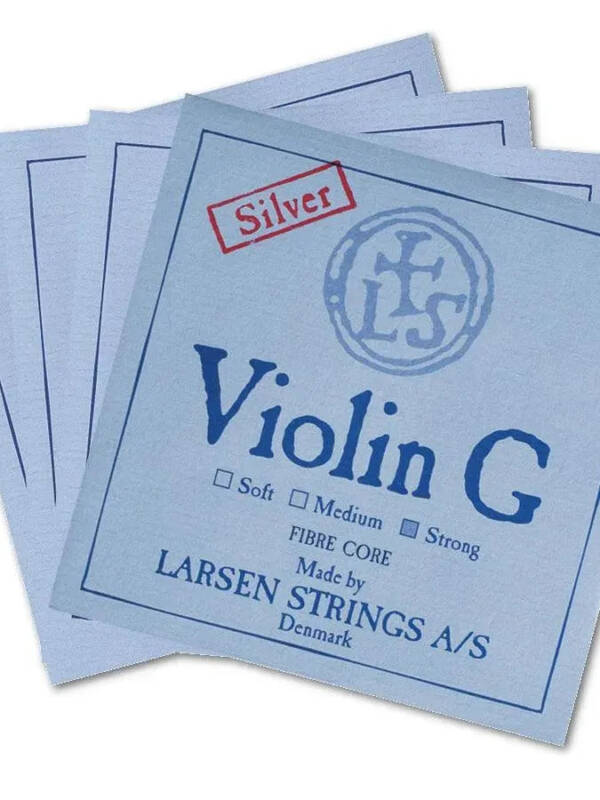 Larsen Original Violin String Set, 4/4, Medium Tension