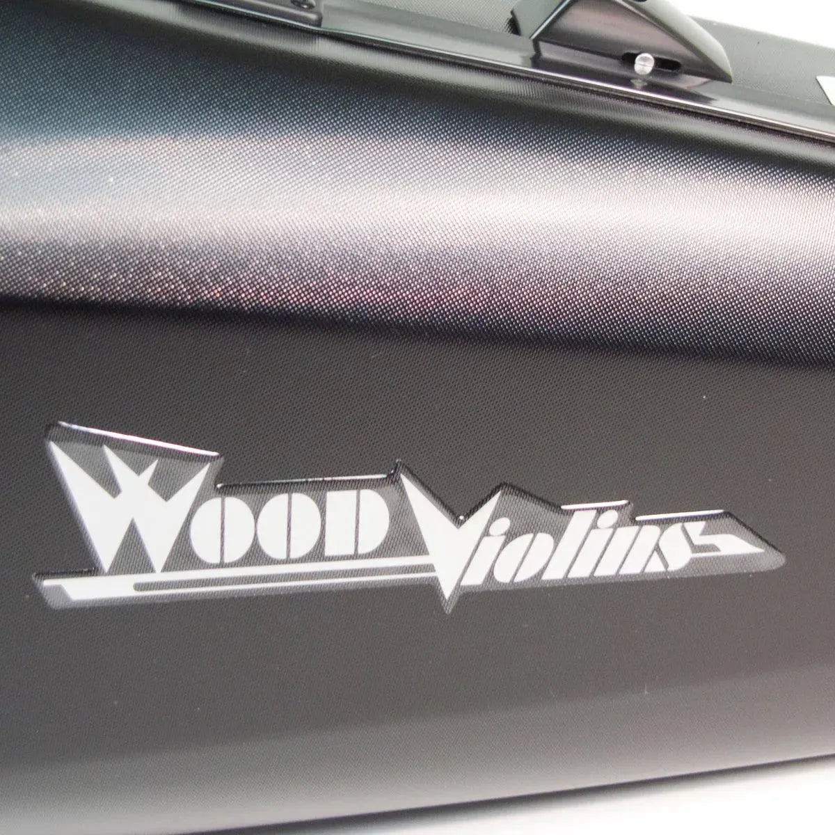 Wood Violins custom Bam Viper hard case, black/carbon fiber - Image 7