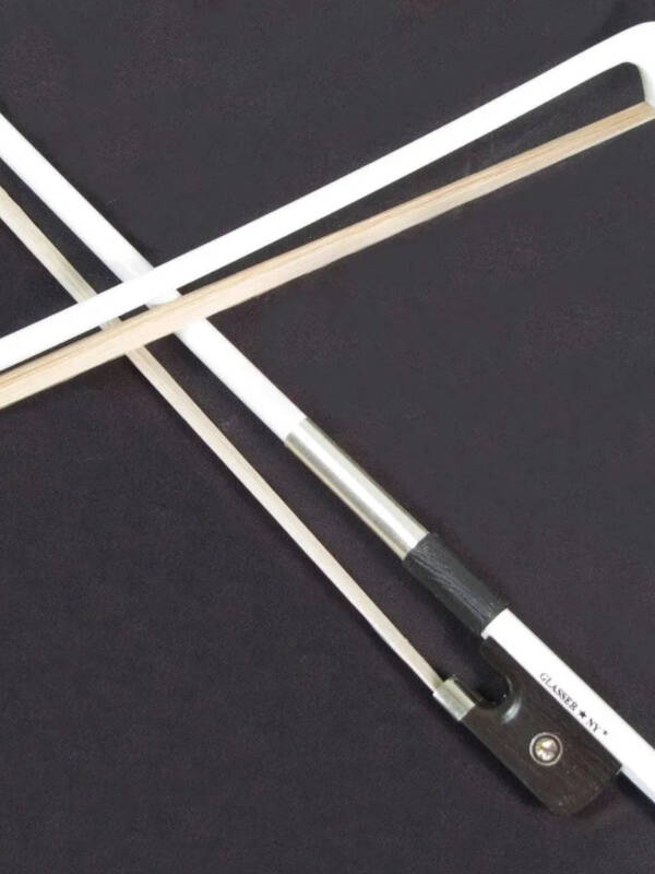 Glasser 4000CG Carbon Graphite 4/4 Cello Bow, White